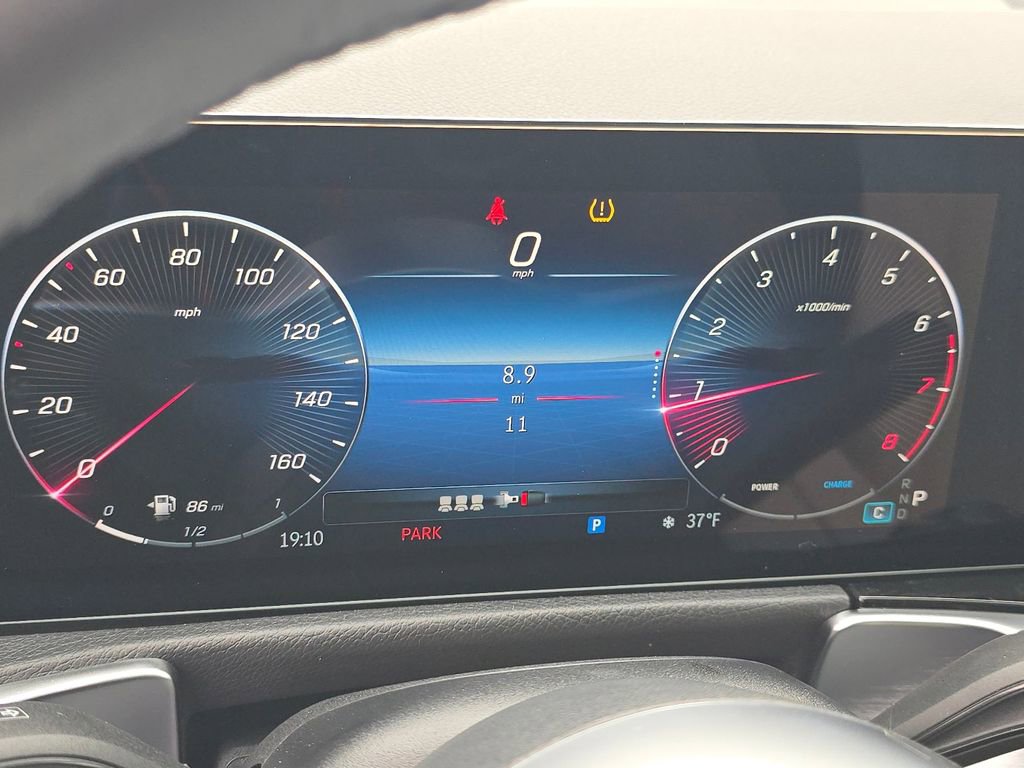 New 2026 Mercedes-Benz GLB 250 4MATIC image 28