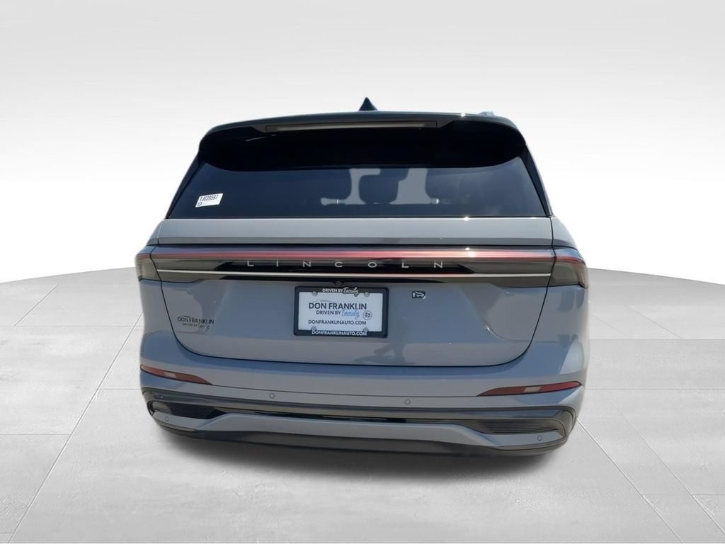 New 2026 Lincoln Nautilus Reserve w/ Jet Appearance Package AWD/4WD image 7