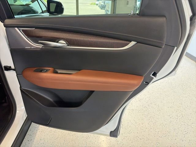 Used 2023 Cadillac XT5 Premium Luxury AWD/4WD image 51