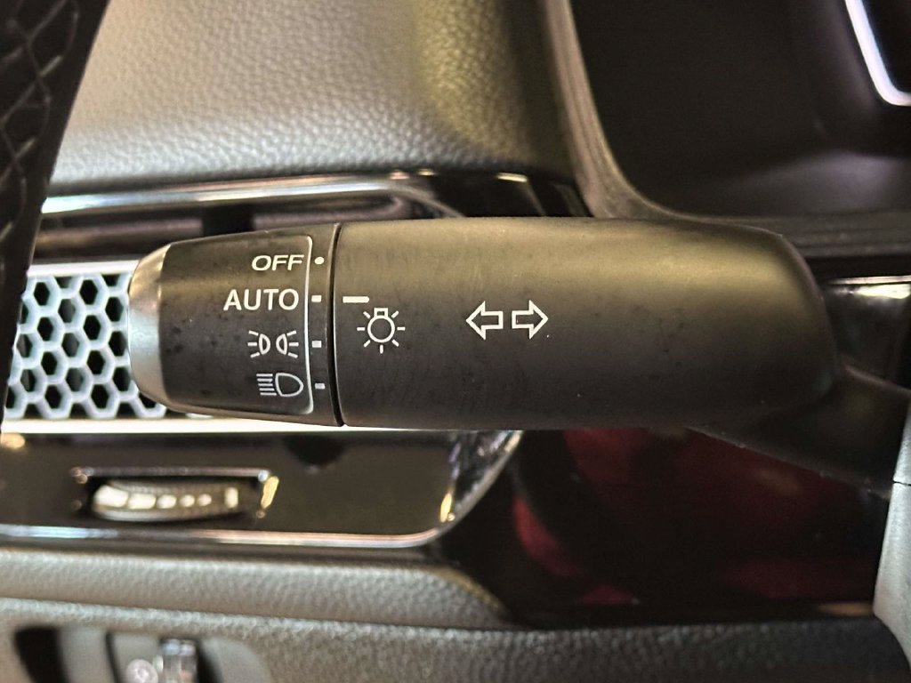 Used 2025 Honda Civic Sport image 22