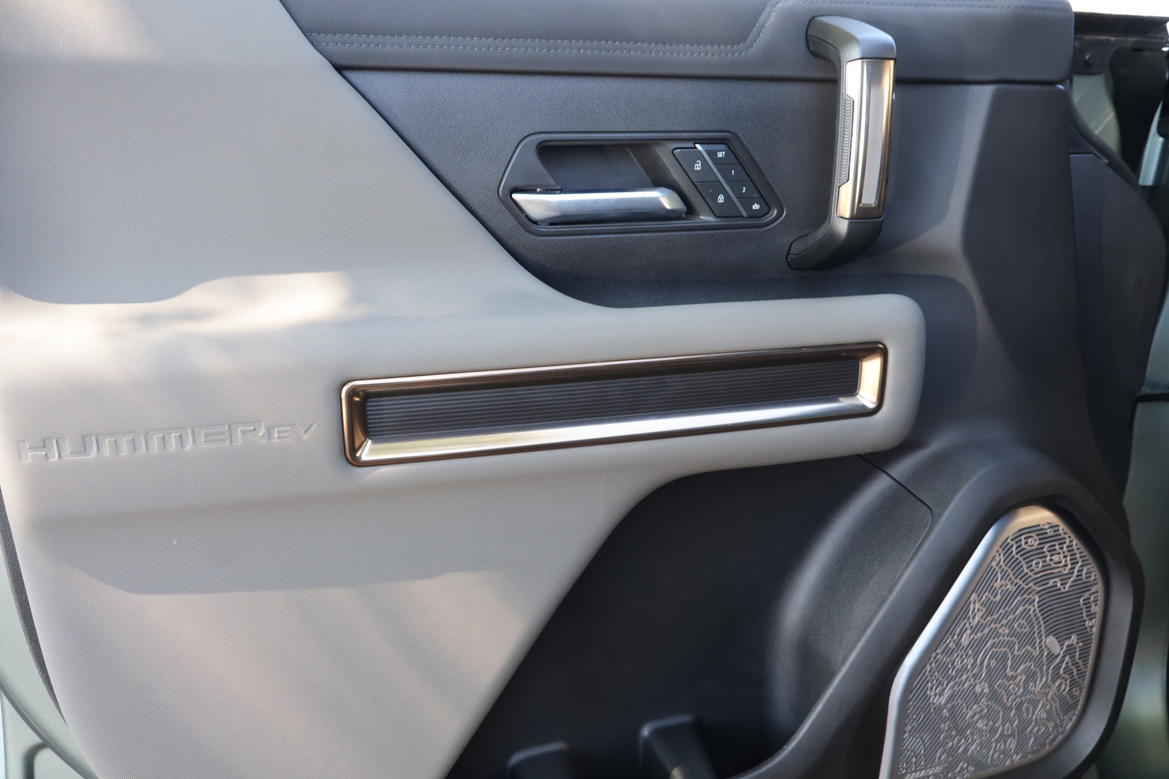 Used 2024 GMC Hummer EV 3X w/ Extreme Off-Road Package AWD/4WD image 16