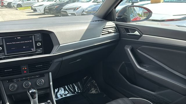 Used 2024 Volkswagen Jetta Sport FWD image 14