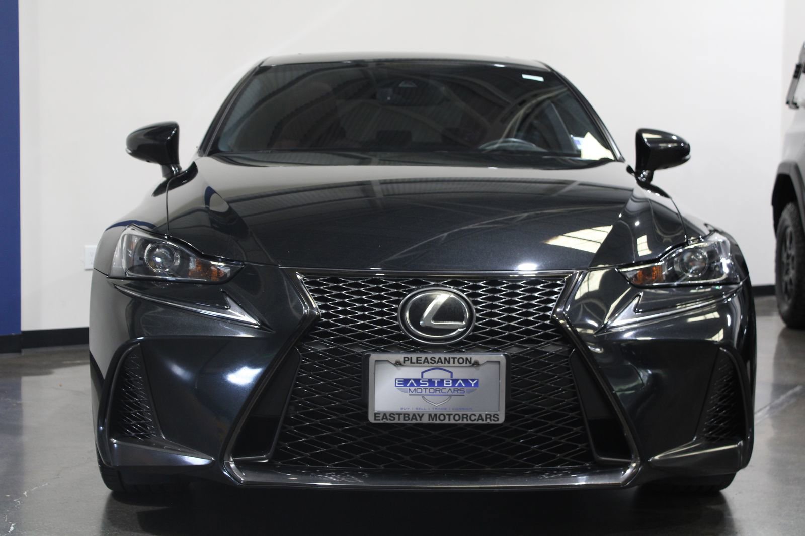 Used 2017 Lexus IS 350 F Sport w/ F Sport Package RWD image 4
