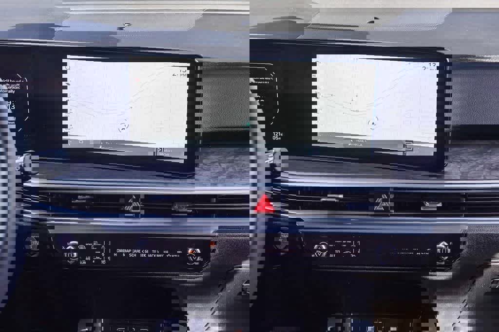 Certified 2024 Kia Sorento SX image 12