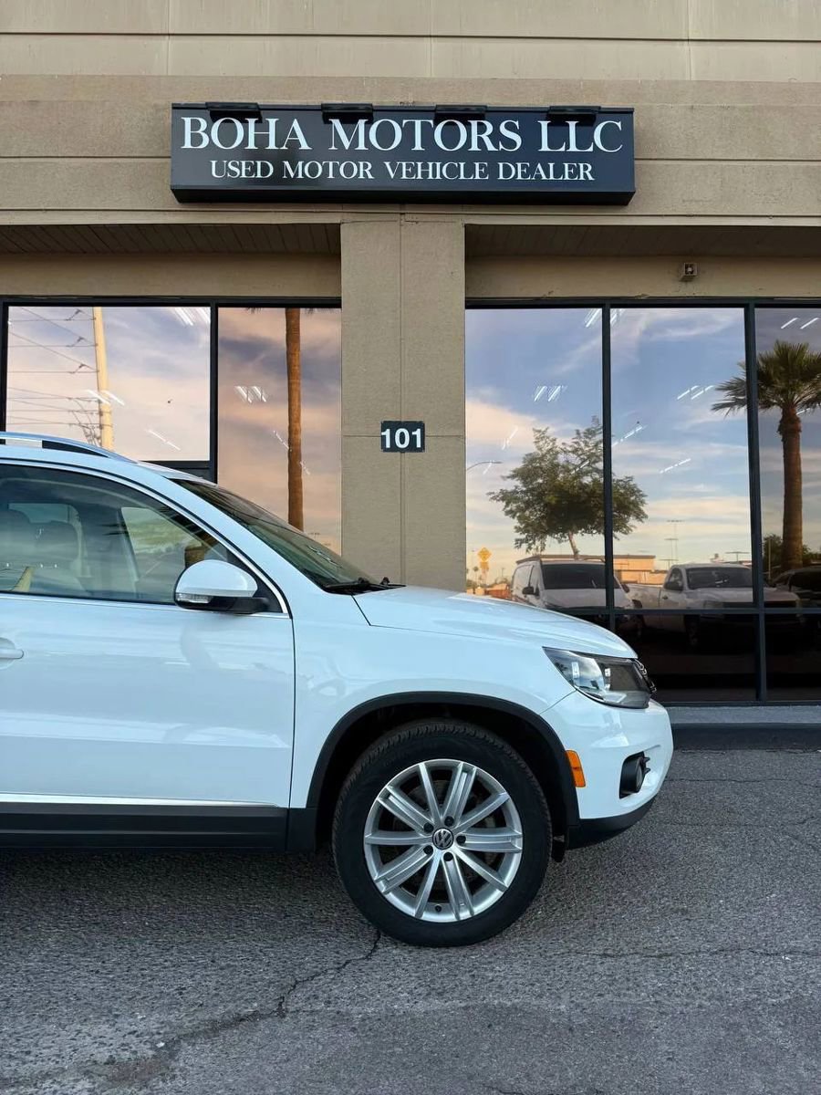 Used 2014 Volkswagen Tiguan SEL image 11