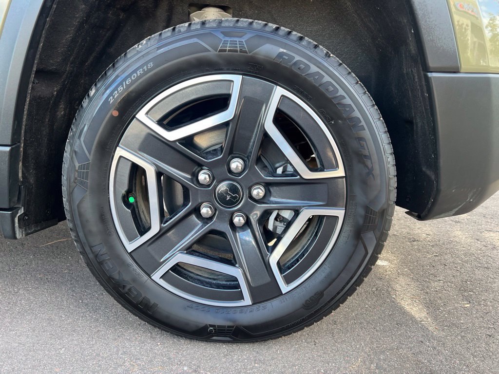 Used 2026 Jeep Cherokee Laredo AWD/4WD image 34