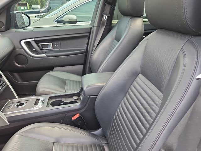 Used 2017 Land Rover Discovery Sport HSE Luxury image 9