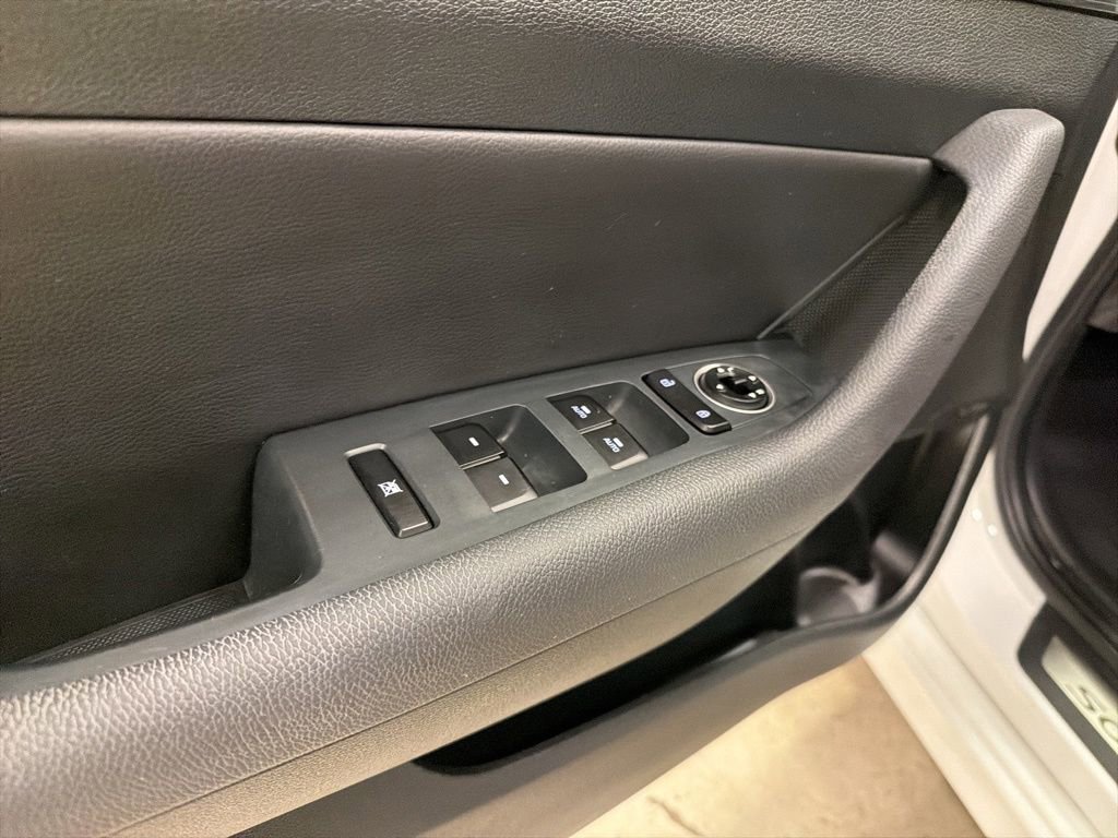 Used 2018 Hyundai Sonata Limited w/ Limited Ultimate Package 03 image 29