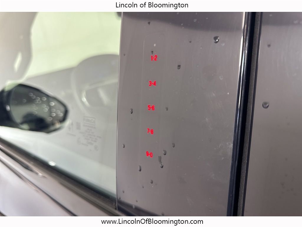 New 2025 Lincoln Navigator L Reserve w/ Jet Appearance Package image 18