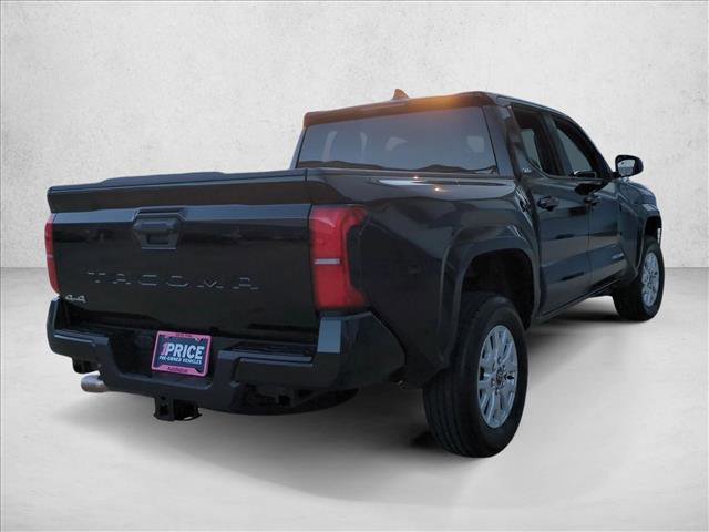 Certified 2025 Toyota Tacoma SR5 AWD/4WD image 5