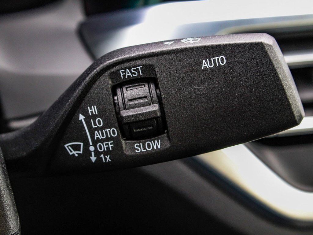 Used 2023 BMW M4 xDrive Competition image 73