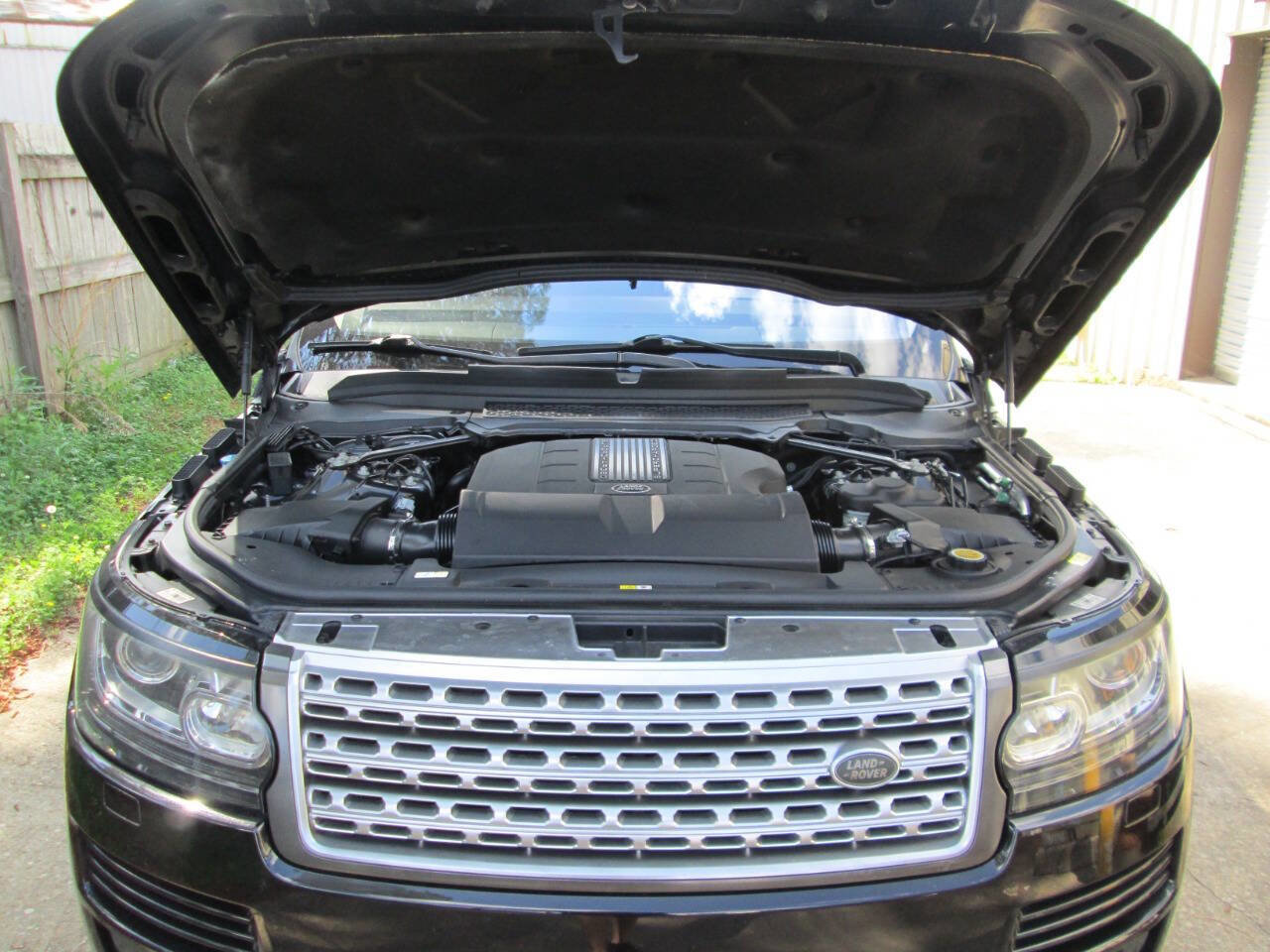 Used 2016 Land Rover Range Rover Supercharged image 19