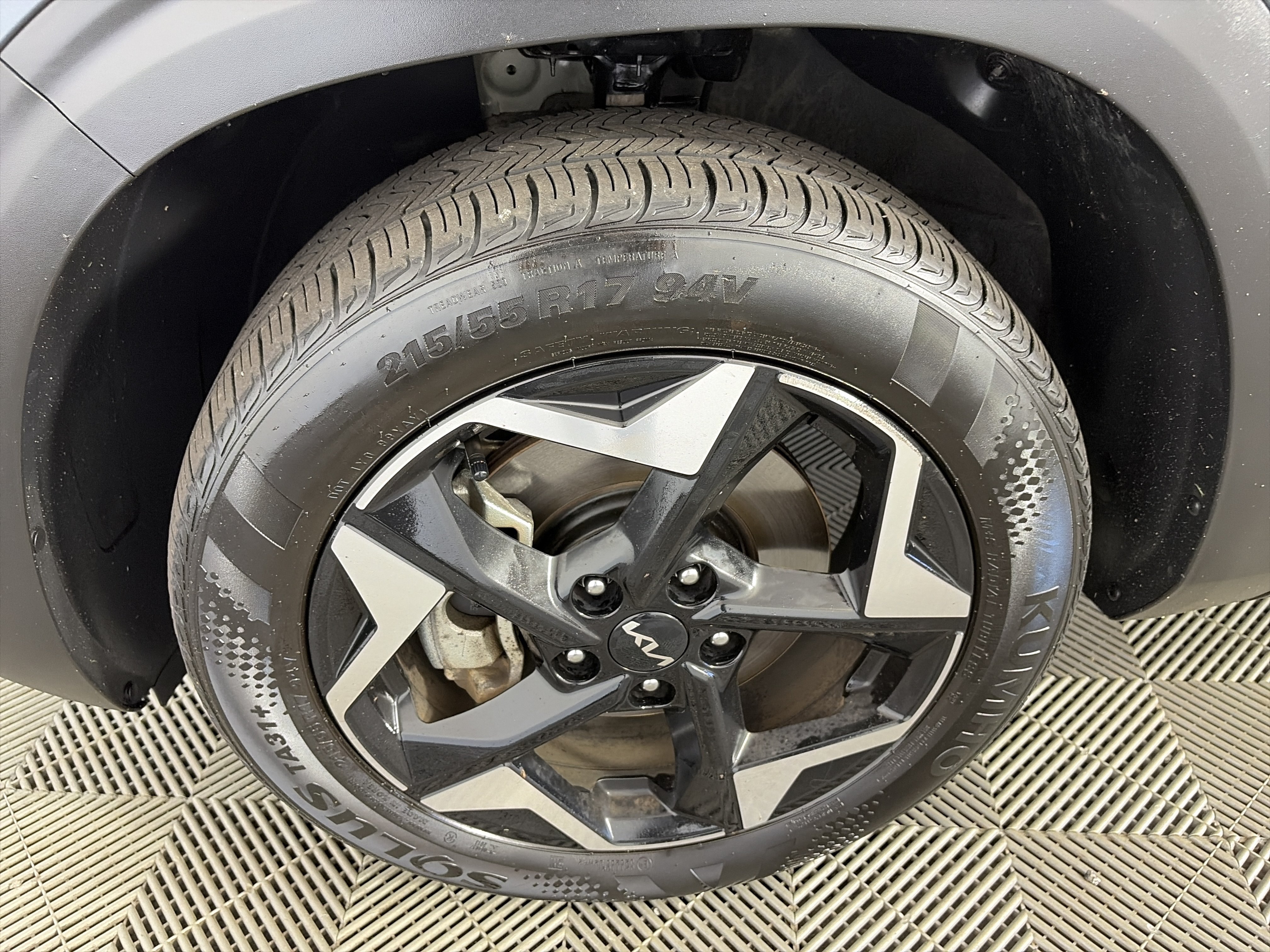 Certified 2025 Kia Seltos S AWD/4WD image 13