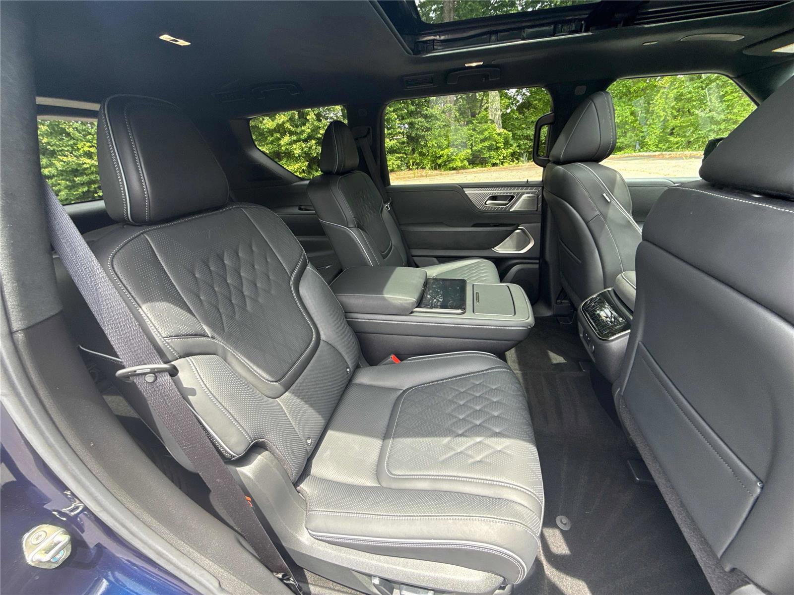 Used 2025 INFINITI QX80 Autograph AWD/4WD image 27