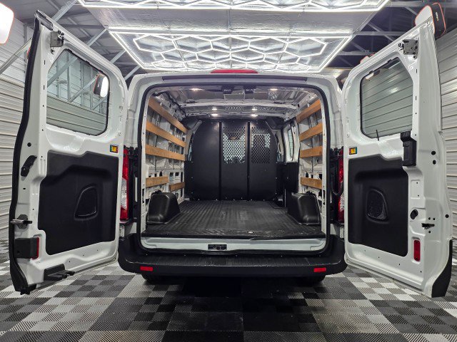 Used 2018 Ford Transit 250 130 Low Roof w/ Exterior Upgrade Package RWD image 12