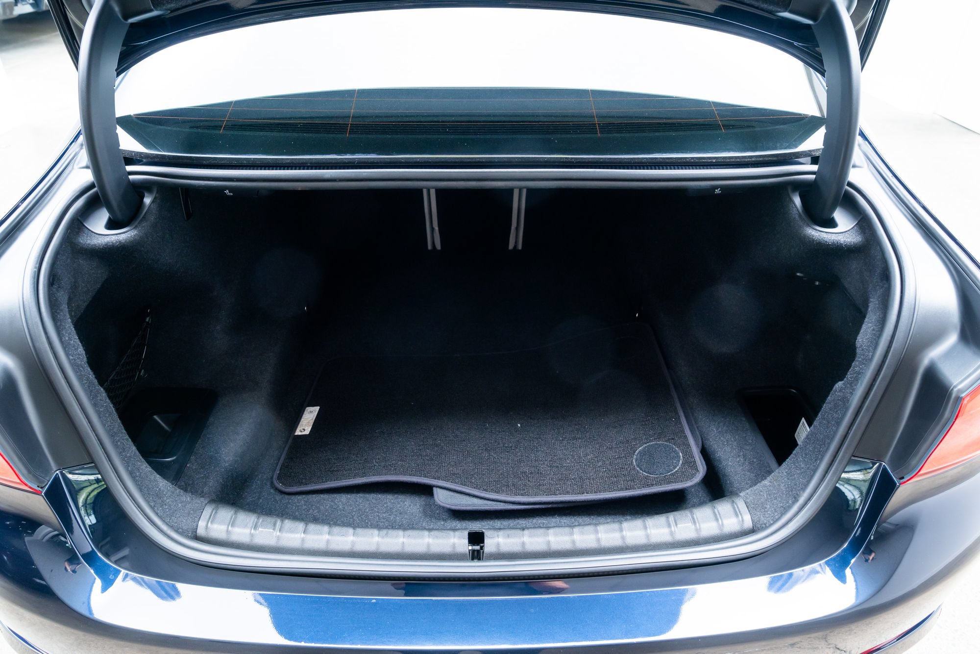 Used 2019 BMW 530i RWD image 8