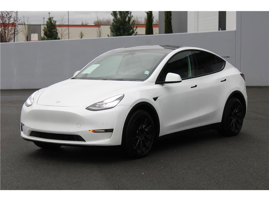Used 2020 Tesla Model Y Long Range image 1