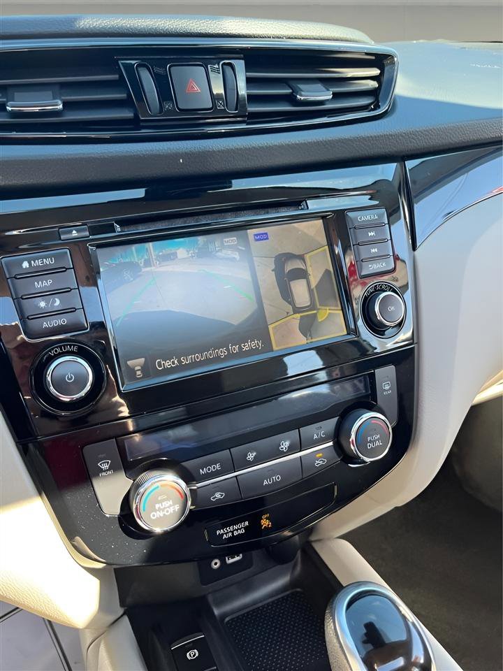 Used 2022 Nissan Rogue Sport SL w/ Premium Package image 39