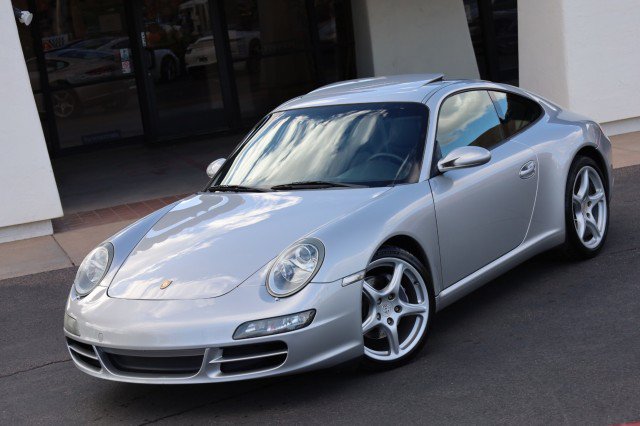 Used 2006 Porsche 911 Carrera RWD image 1