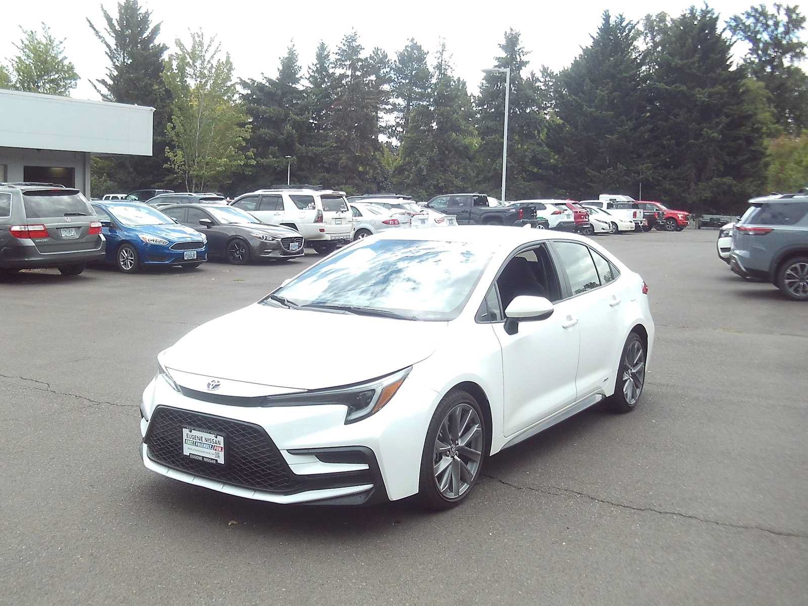Used 2024 Toyota Corolla SE