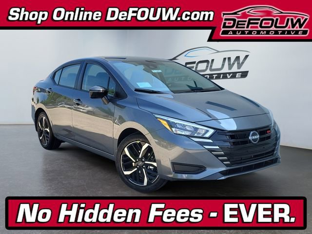 New 2025 Nissan Versa SR w/ Trunk Package