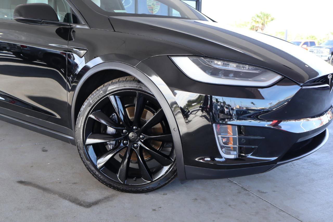 Used 2021 Tesla Model X Long Range image 4
