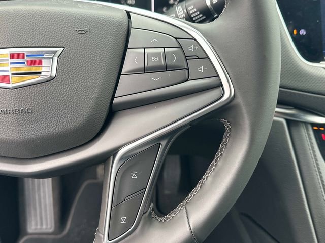 Used 2026 Cadillac XT5 Luxury image 6