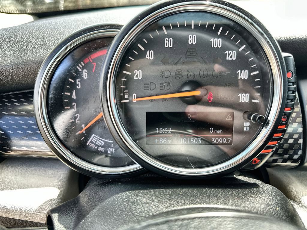 Used 2015 MINI Cooper S image 30