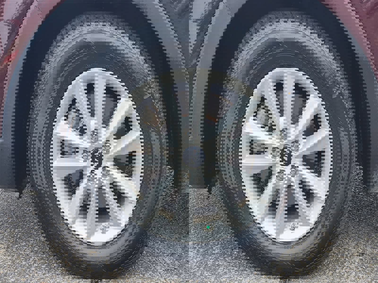 Used 2020 Kia Sorento S image 9