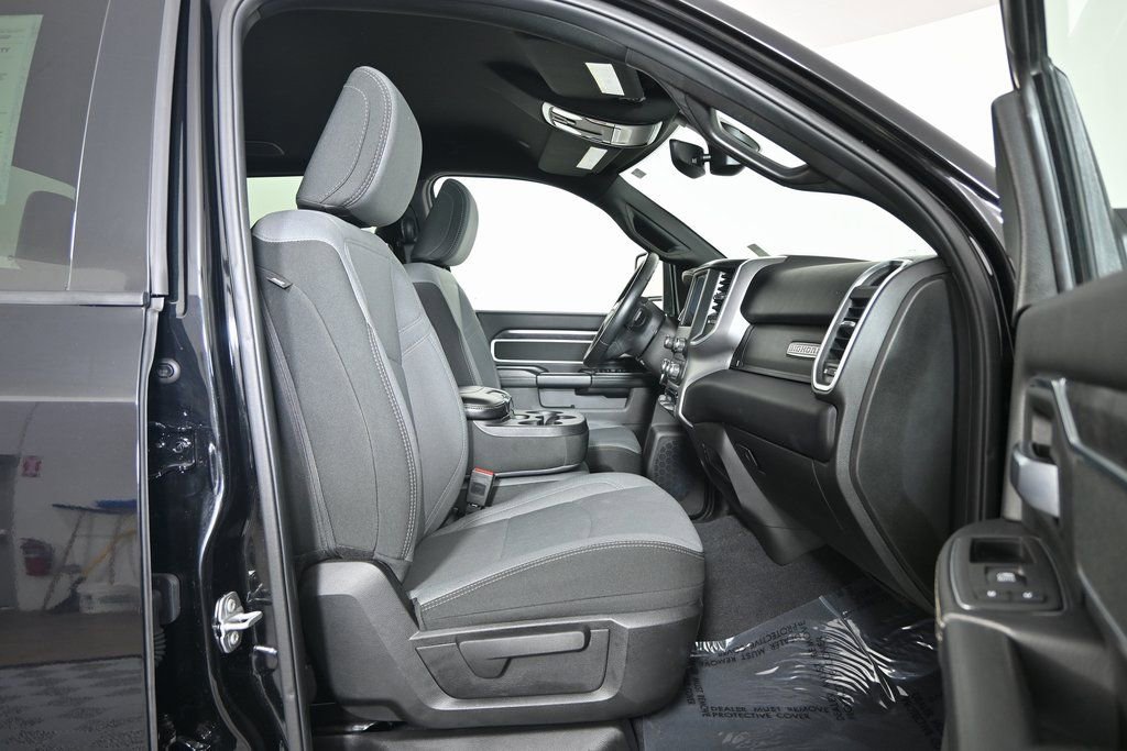 Used 2024 RAM 2500 Big Horn w/ Bed Utility Group image 14