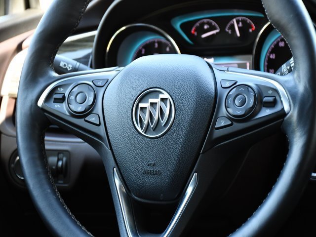 Used 2017 Buick Envision Essence image 23