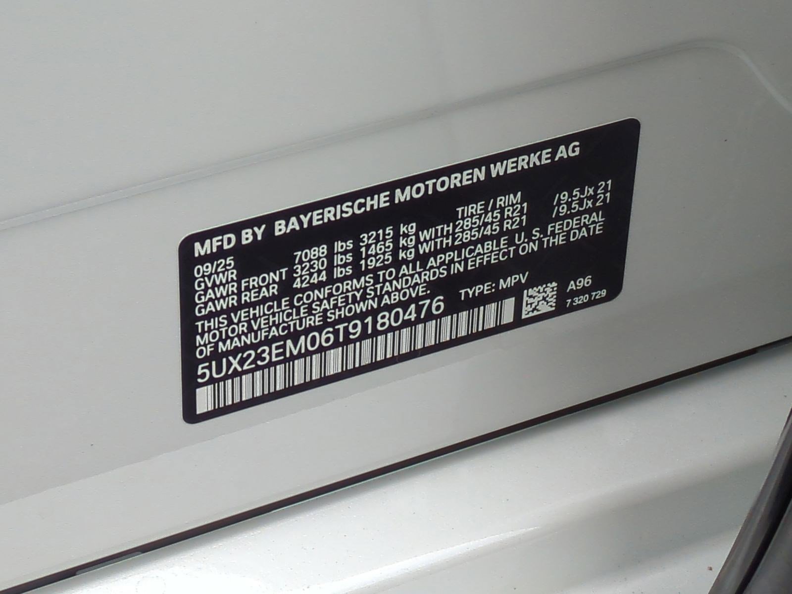 Used 2026 BMW X7 xDrive40i w/ M Sport Package image 34