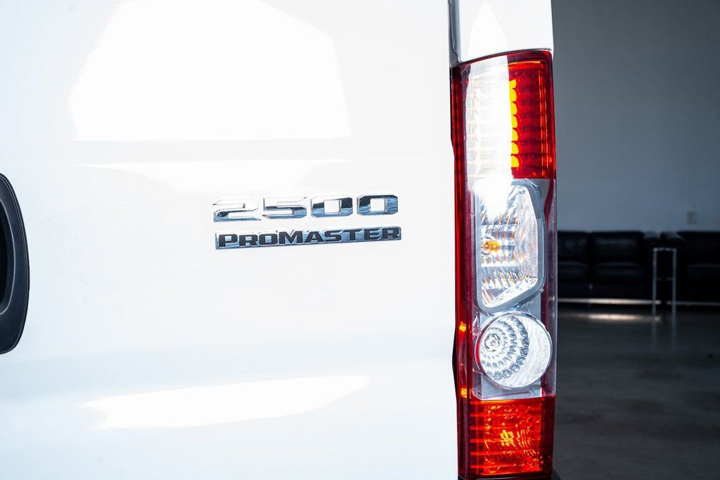 Used 2023 RAM ProMaster 2500 image 24