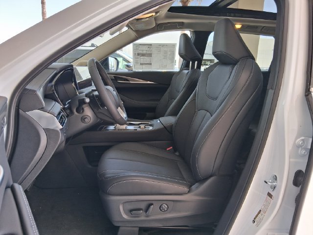 New 2027 INFINITI QX60 Luxe w/ Cargo Package FWD image 18