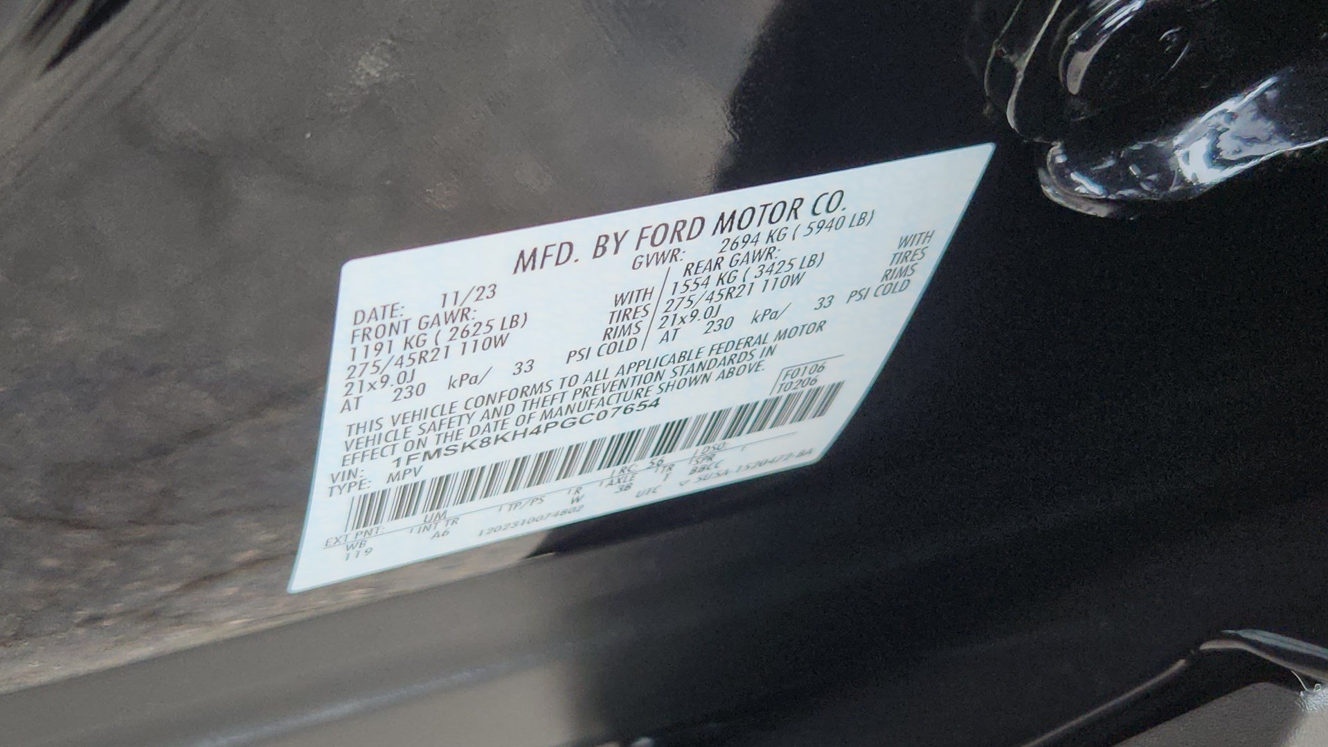 Certified 2023 Ford Explorer ST-Line w/ Class IV Trailer Tow Package AWD/4WD image 16