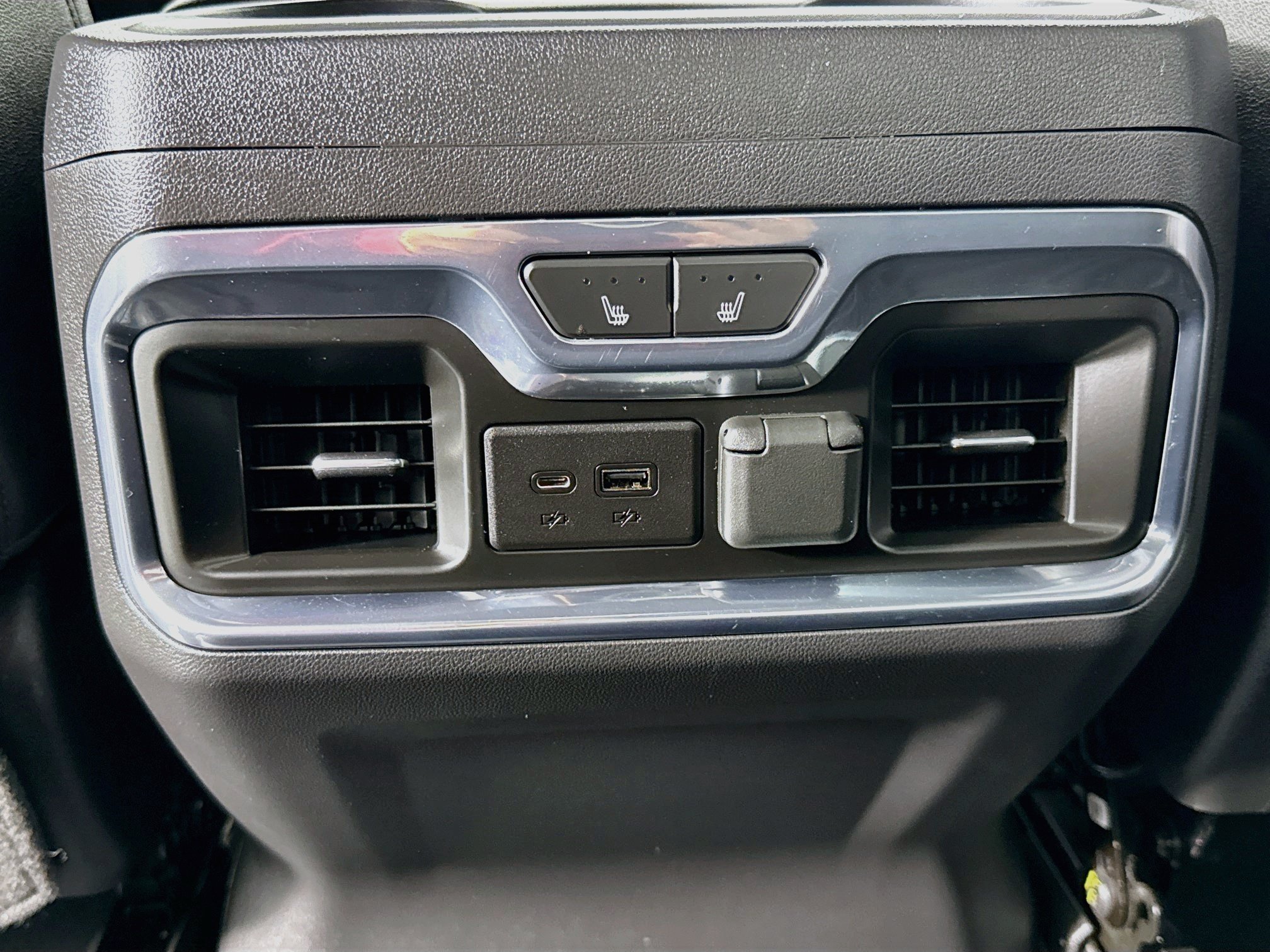 Certified 2021 Chevrolet Silverado 1500 LTZ AWD/4WD image 25