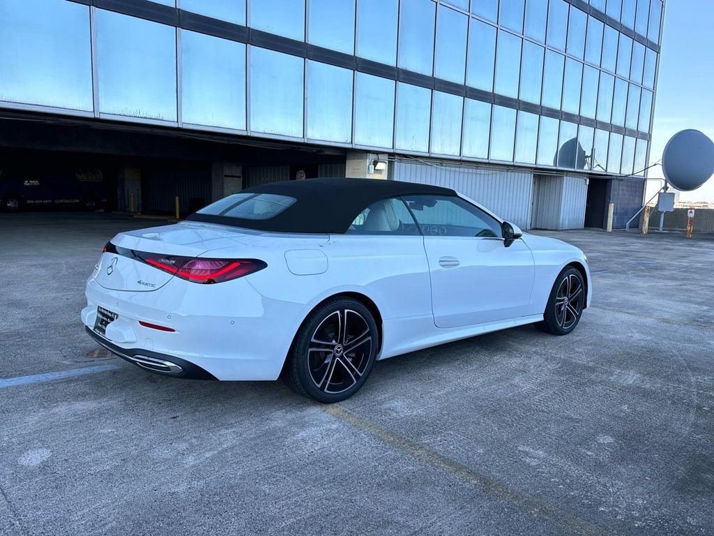 Used 2024 Mercedes-Benz CLE 300 4MATIC Cabriolet image 4