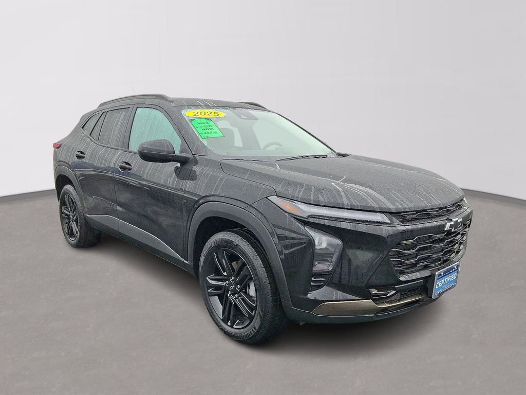Certified 2025 Chevrolet Trax ACTIV image 3
