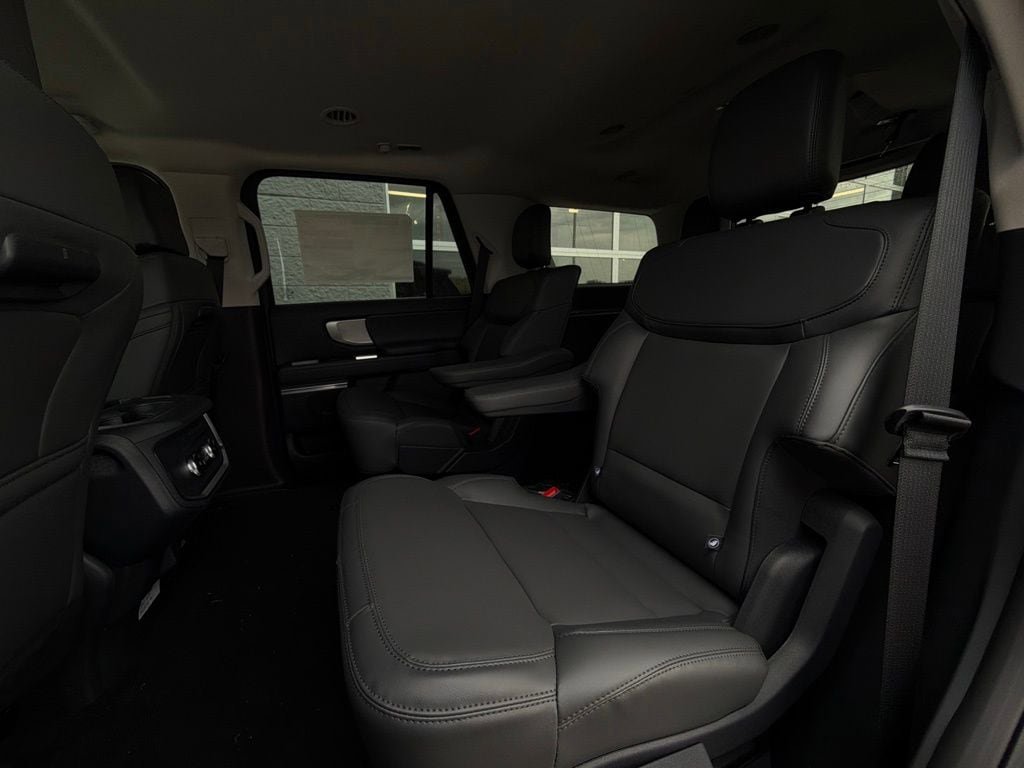 New 2026 Ford Expedition Active RWD image 47