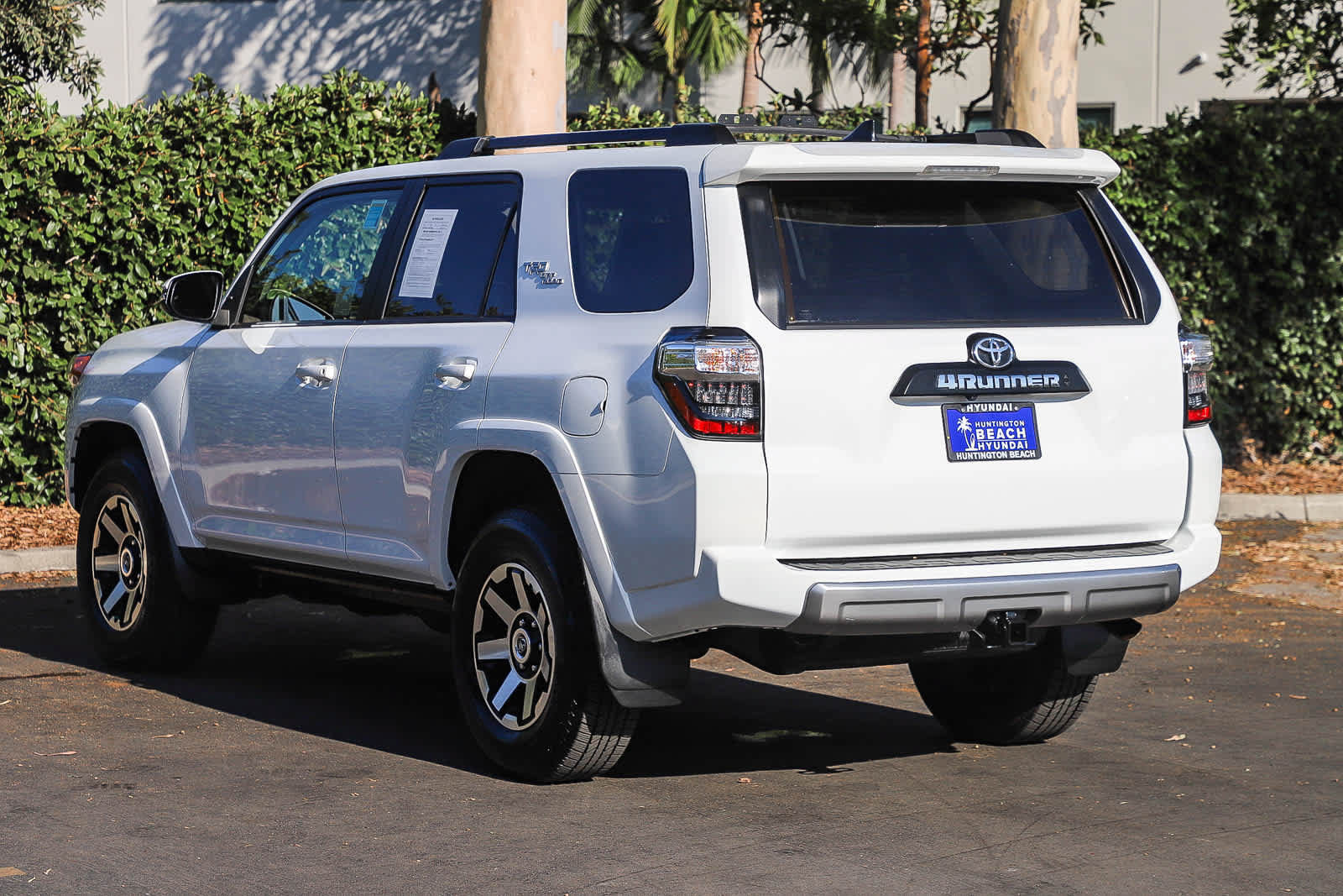 Used 2024 Toyota 4Runner TRD Off-Road Premium w/ Off Road Premium Plus Package AWD/4WD image 8