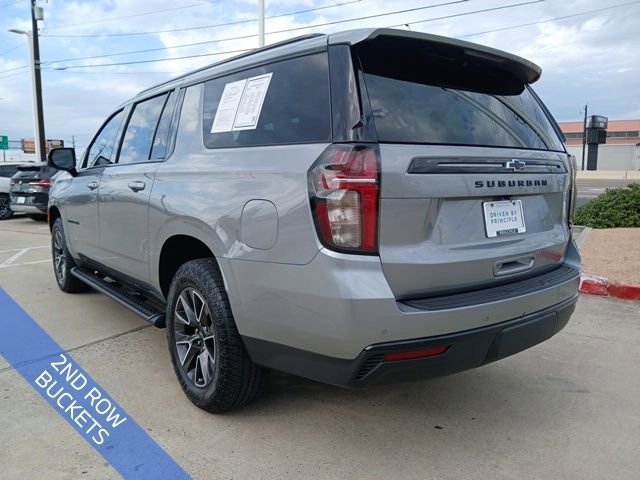 Used 2023 Chevrolet Suburban Z71 w/ Luxury Package image 7