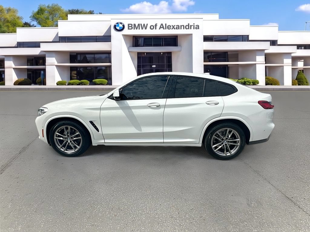 Used 2021 BMW X4 xDrive30i w/ M Sport Package AWD/4WD image 4