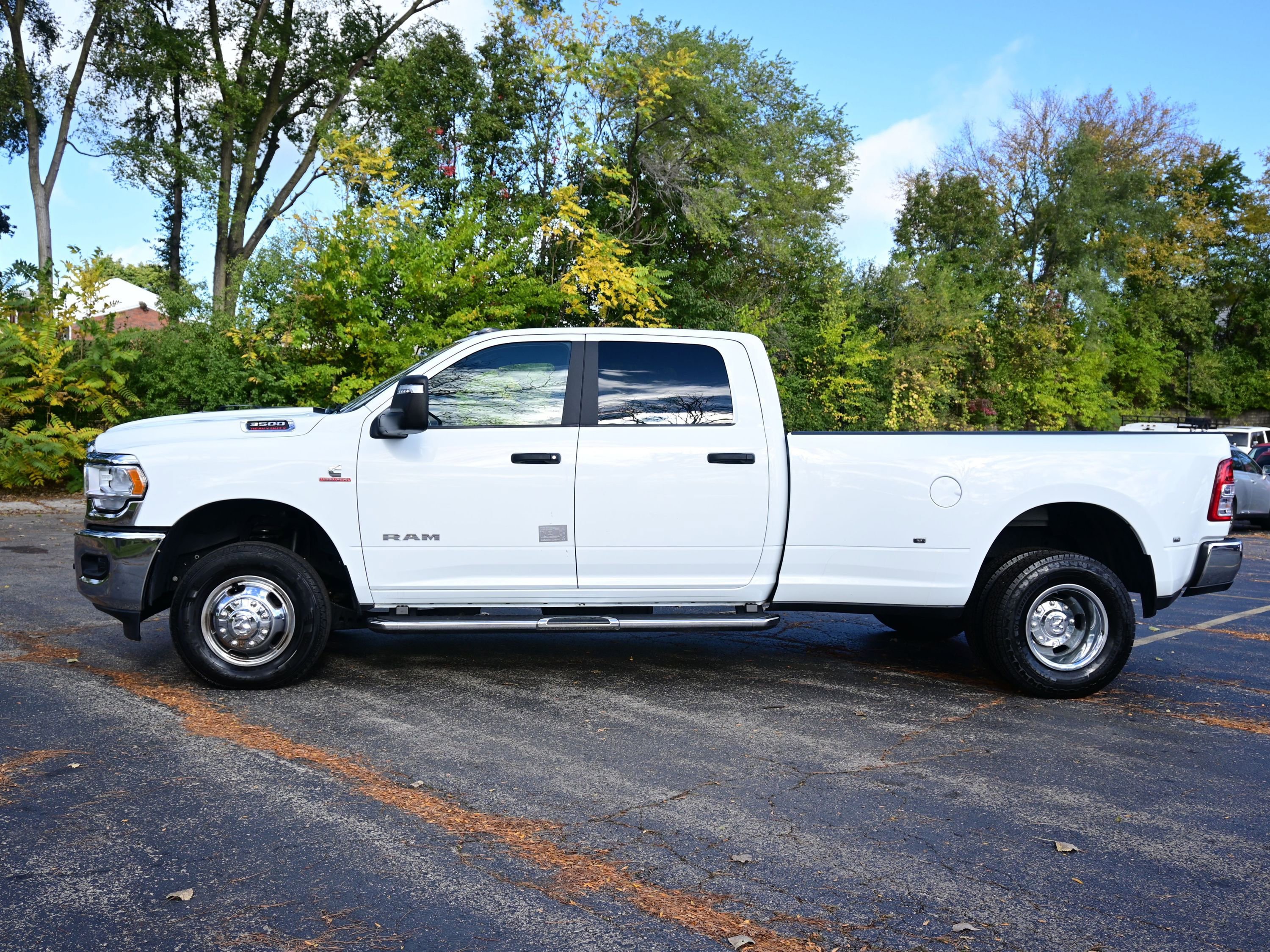 Used 2024 RAM 3500 Big Horn image 3