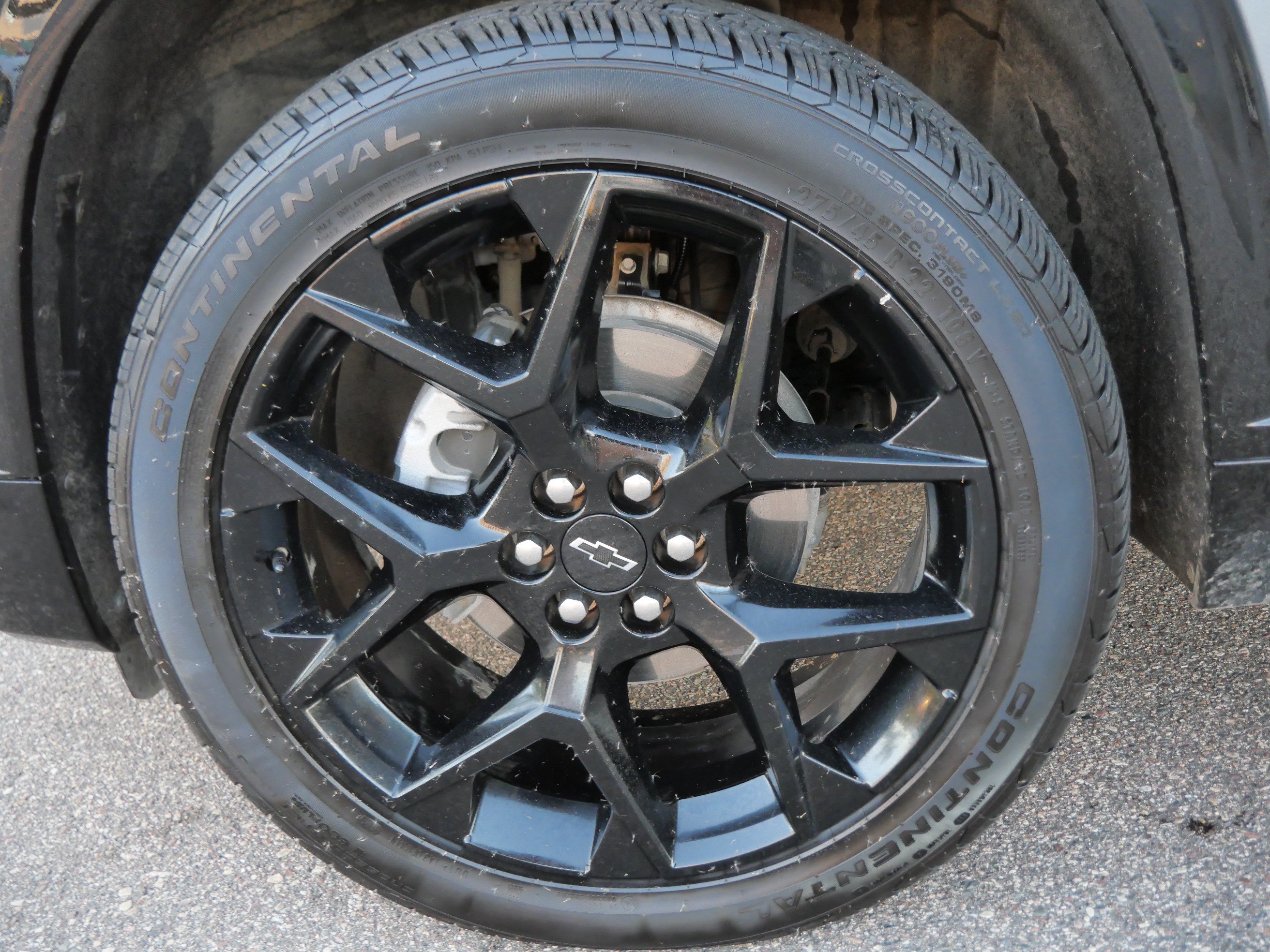 Used 2024 Chevrolet Traverse RS w/ LPO, Floor Liner Package AWD/4WD image 15