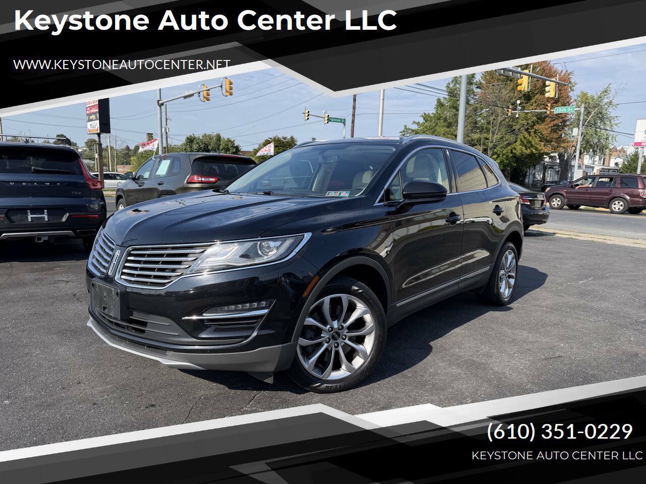 Used 2018 Lincoln MKC Select w/ Select Plus Package AWD/4WD image 1