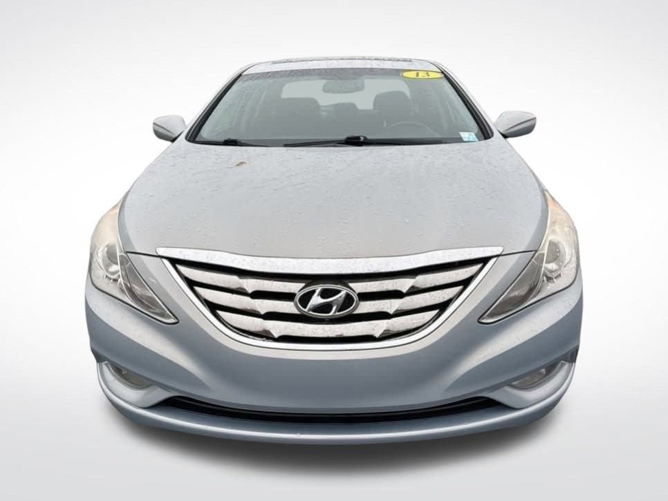 Used 2013 Hyundai Sonata SE w/ Navigation & Sunroof Pkg image 2