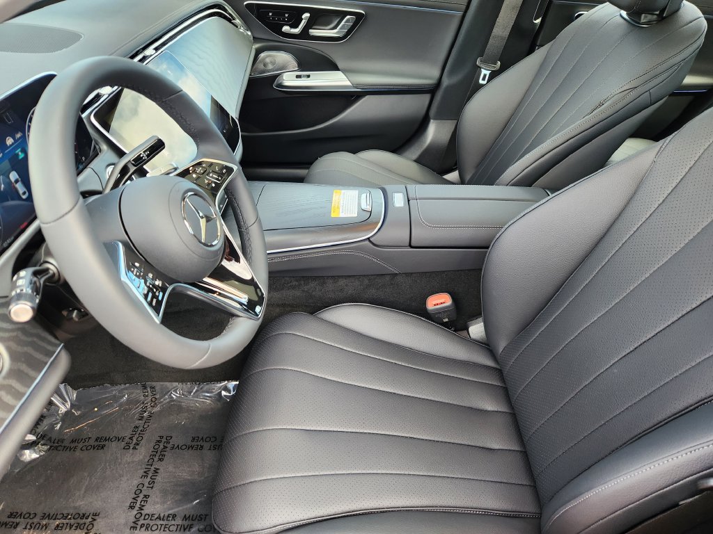 New 2026 Mercedes-Benz E 350 4MATIC Sedan image 12