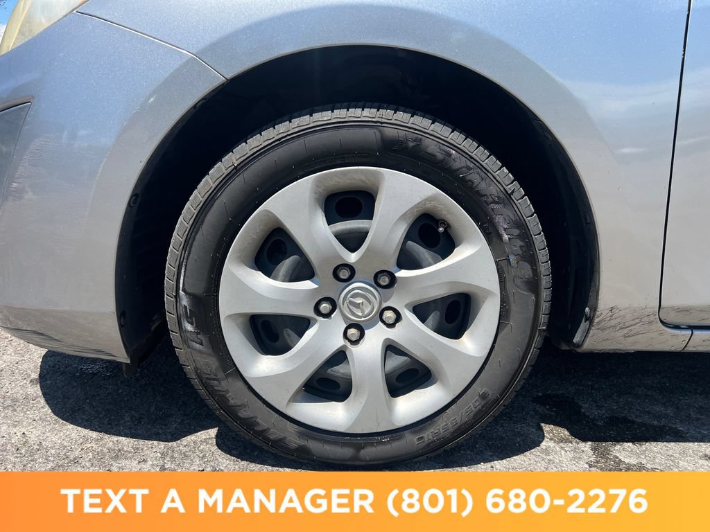 Used 2011 MAZDA MAZDA3 i Sport FWD image 8