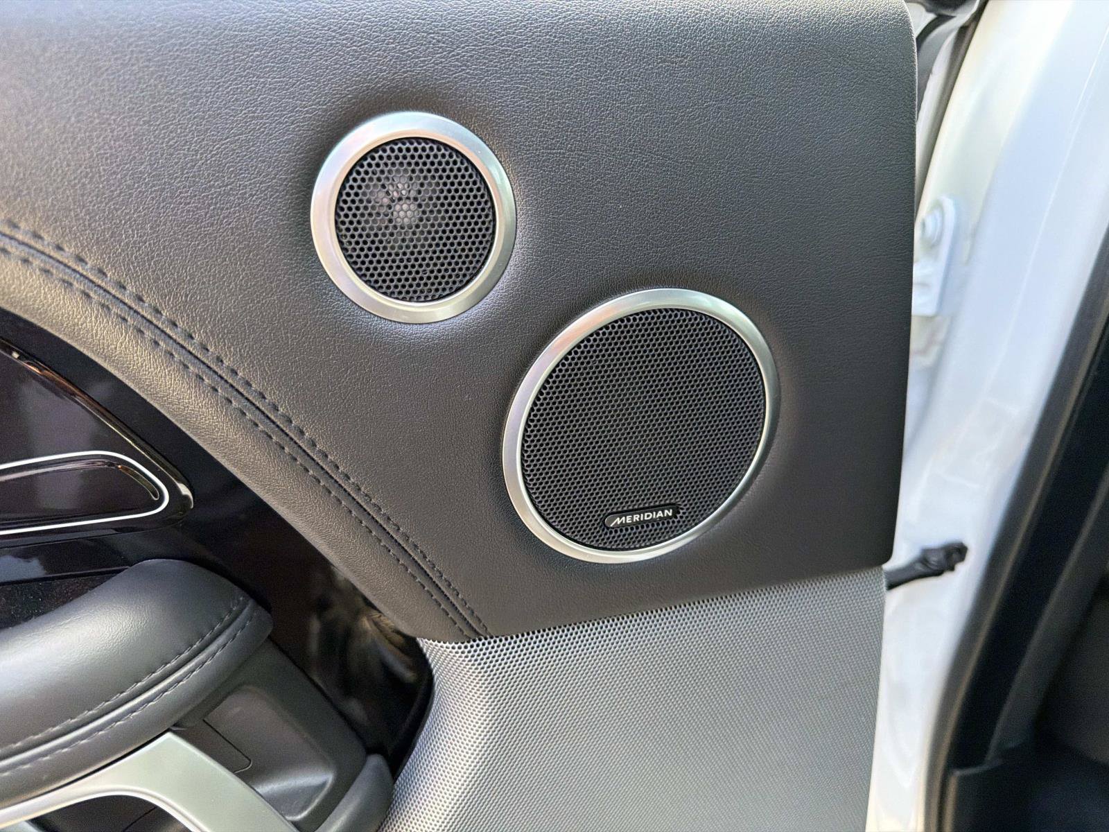 Used 2019 Land Rover Range Rover Supercharged AWD/4WD image 21