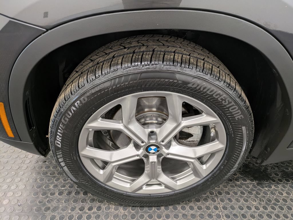 Used 2022 BMW X3 xDrive30i w/ Convenience Package AWD/4WD image 7